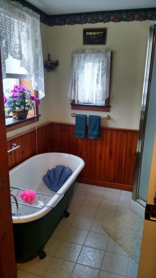 Lake Valley Legends B&B Watkins Glen Extérieur photo